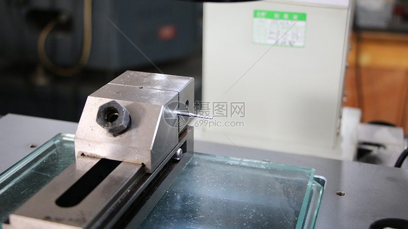 主轴润滑脂，机床心脏的守护者**
